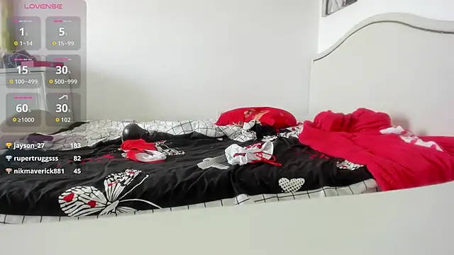 Kinky Jessyy online show from 06/27/26, 12:22