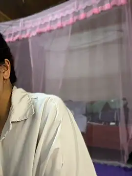 hhanni06 online show from 06/29/26, 01:00