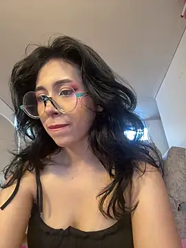 Vi anayaa online show from 08/04/26, 01:37