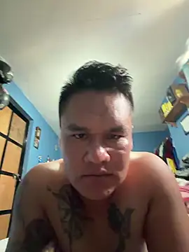 LatinoLeones online show from 06/21/26, 12:05