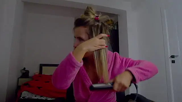 DedeSibel online show from 01/08/26, 02:01