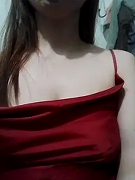 Snapshot of Ola_sexyy chatting on 08/05/26, 05:29 Ola sexyy online show from 08/05/26, 05:29