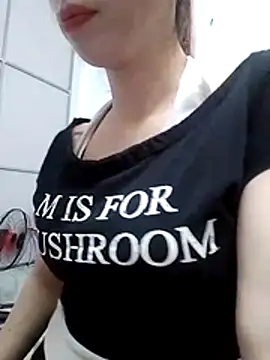 Snapshot of Ola_sexyy chatting on 08/01/26, 01:25 Ola sexyy online show from 08/01/26, 01:25