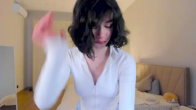 Ellie baillie online show from 06/27/26, 06:19