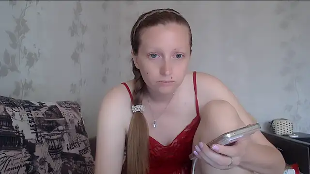 Snapshot of Foxyy_Helen chatting on 06/28/26, 01:28 Foxyy Helen online show from 06/28/26, 01:28