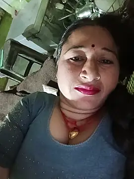 Sonakshi sinha143 online show from 08/03/26, 03:51