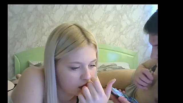 sweet Velmira online show from 06/26/26, 09:26