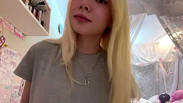 LinaFloww online show from 06/27/26, 05:30