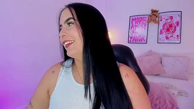 camilaa7 online show from 07/06/26, 07:26