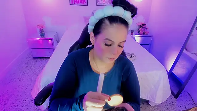camilaa7 online show from 06/23/26, 07:06