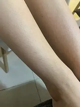 Snapshot of feetlilly chatting on 06/22/26, 12:16 feetlilly online show from 06/22/26, 12:16