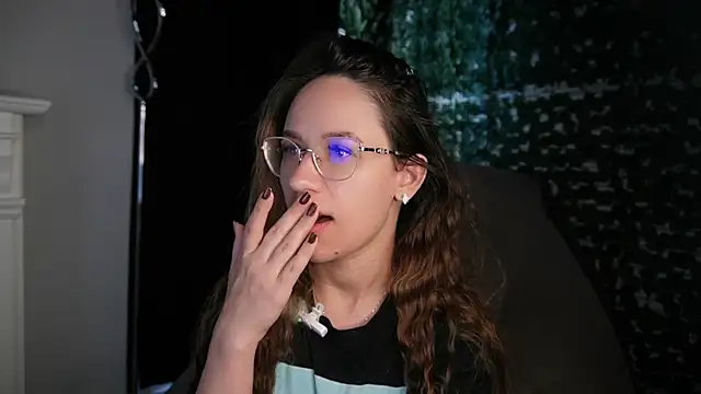 Nicole Bliss online show from 07/31/26, 05:18