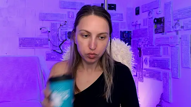 ErinWise online show from 08/04/26, 08:19