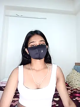 avii5 online show from 06/28/26, 03:40