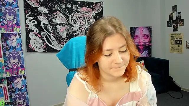 Velvet-Flame online show from 07/09/26, 02:56