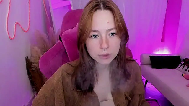 DamnWitchh online show from 06/29/26, 08:32