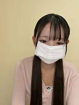 Snapshot of risa_____ chatting on 07/10/26, 01:55 risa online show from 07/10/26, 01:55