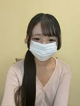 Snapshot of risa_____ chatting on 06/29/26, 10:11 risa online show from 06/29/26, 10:11