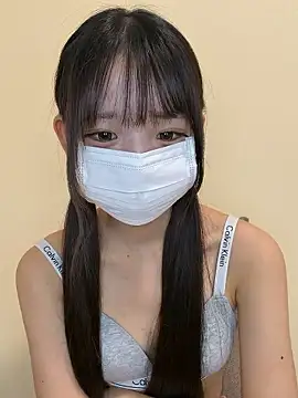 Snapshot of risa_____ chatting on 07/16/26, 02:36 risa online show from 07/16/26, 02:36