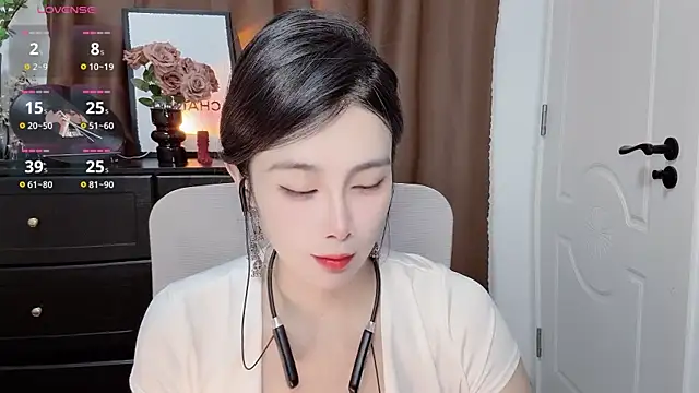 Snapshot of Guokoi chatting on 07/30/26, 03:49 Guokoi online show from 07/30/26, 03:49