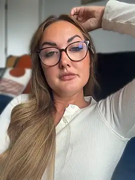 Crystal xox online show from 06/29/26, 10:15
