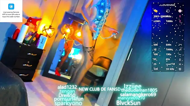 Snapshot of love_amor_ chatting on 12/02/24, 03:54 love amor online show from 12/02/24, 03:54
