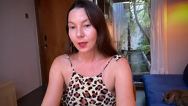 Snapshot of kittycat4you chatting on 03/10/25, 09:56 kittycat4you online show from 03/10/25, 09:56