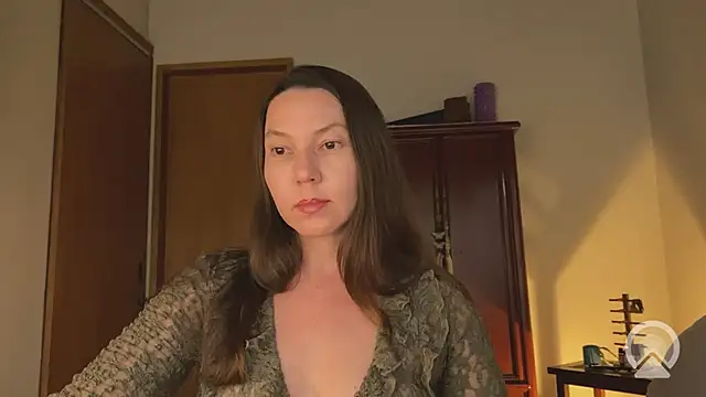 kittycat4you online show from 11/25/25, 10:04