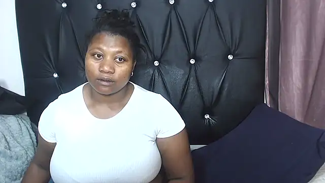 Cleo Ice-Queen online show from 07/12/26, 05:58