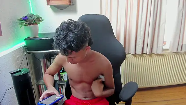 carlos 00foxx online show from 06/26/26, 12:44