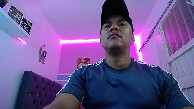 fuego moro online show from 06/26/26, 06:58