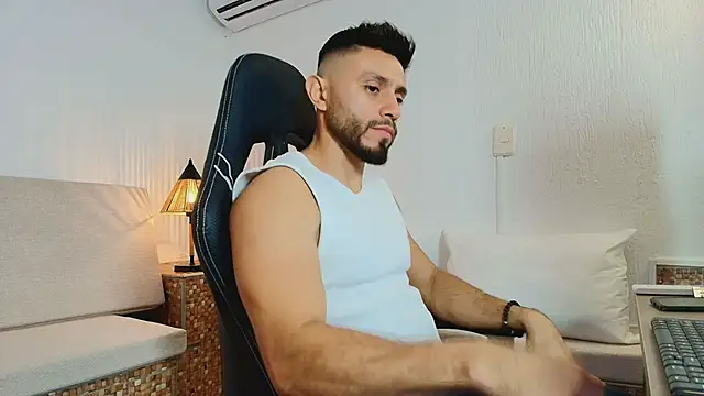 Snapshot of Mateo_Vega_ chatting on 07/01/26, 03:29 Mateo Vega online show from 07/01/26, 03:29