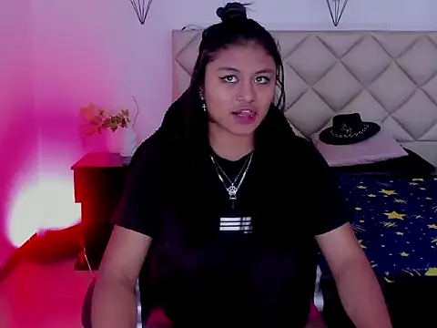 Snapshot of LexiSttar chatting on 07/18/26, 12:25 LexiSttar online show from 07/18/26, 12:25