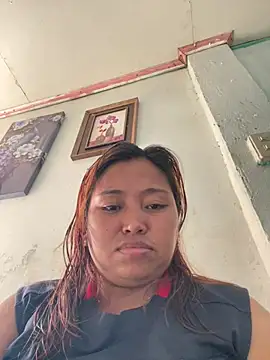 Snapshot of hot_trisha1 chatting on 06/27/26, 02:28 hot trisha1 online show from 06/27/26, 02:28