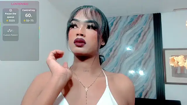 Snapshot of kiara_gomez__ chatting on 08/04/26, 04:17 kiara gomez online show from 08/04/26, 04:17