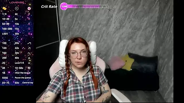 Snapshot of Reginasmilee chatting on 05/17/26, 11:16 Reginasmilee online show from 05/17/26, 11:16