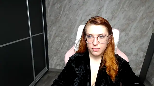 Reginasmilee online show from 02/25/26, 03:51