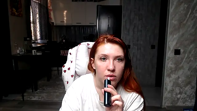 Snapshot of Reginasmilee chatting on 03/22/26, 03:46 Reginasmilee online show from 03/22/26, 03:46