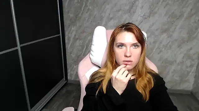 Reginasmilee online show from 01/15/26, 02:26