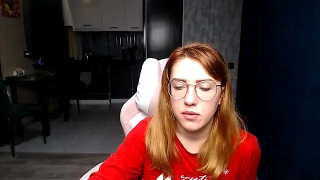 Reginasmilee online show from 10/30/25, 12:42