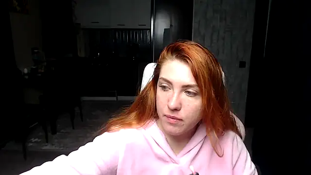 Snapshot of Reginasmilee chatting on 04/11/26, 03:03 Reginasmilee online show from 04/11/26, 03:03