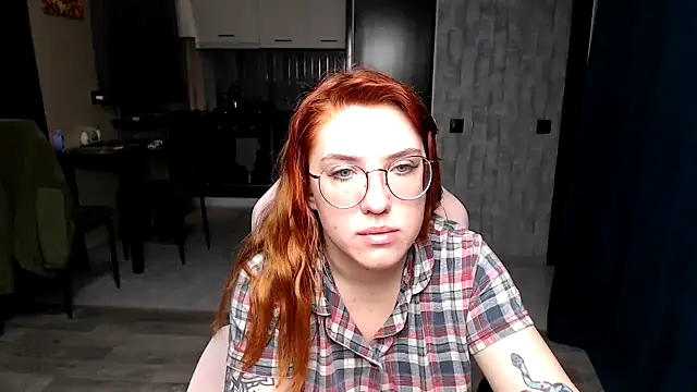 Reginasmilee online show from 12/05/25, 12:43