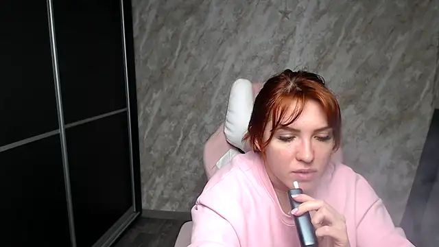 Reginasmilee online show from 02/05/26, 02:13