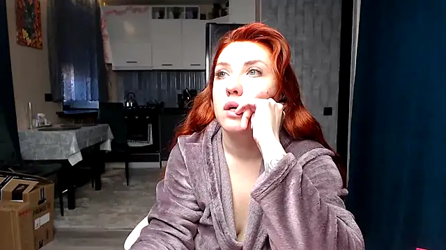 Snapshot of Reginasmilee chatting on 05/04/26, 03:21 Reginasmilee online show from 05/04/26, 03:21