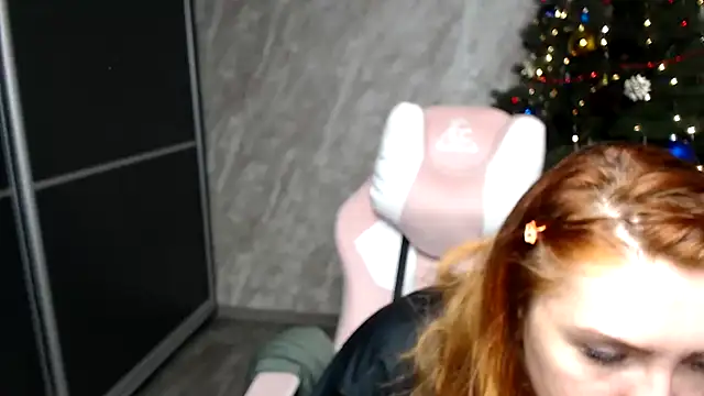 Reginasmilee online show from 12/20/25, 02:58