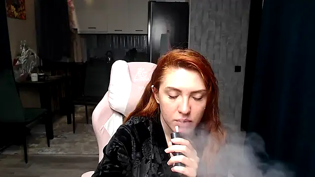 Snapshot of Reginasmilee chatting on 04/08/26, 02:46 Reginasmilee online show from 04/08/26, 02:46