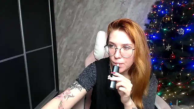 Reginasmilee online show from 01/06/26, 02:04