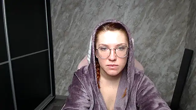 Reginasmilee online show from 02/16/26, 01:37