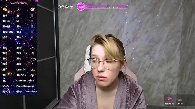 Snapshot of Reginasmilee chatting on 03/20/25, 03:23 Reginasmilee online show from 03/20/25, 03:23
