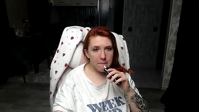 Snapshot of Reginasmilee chatting on 03/22/26, 03:43 Reginasmilee online show from 03/22/26, 03:43